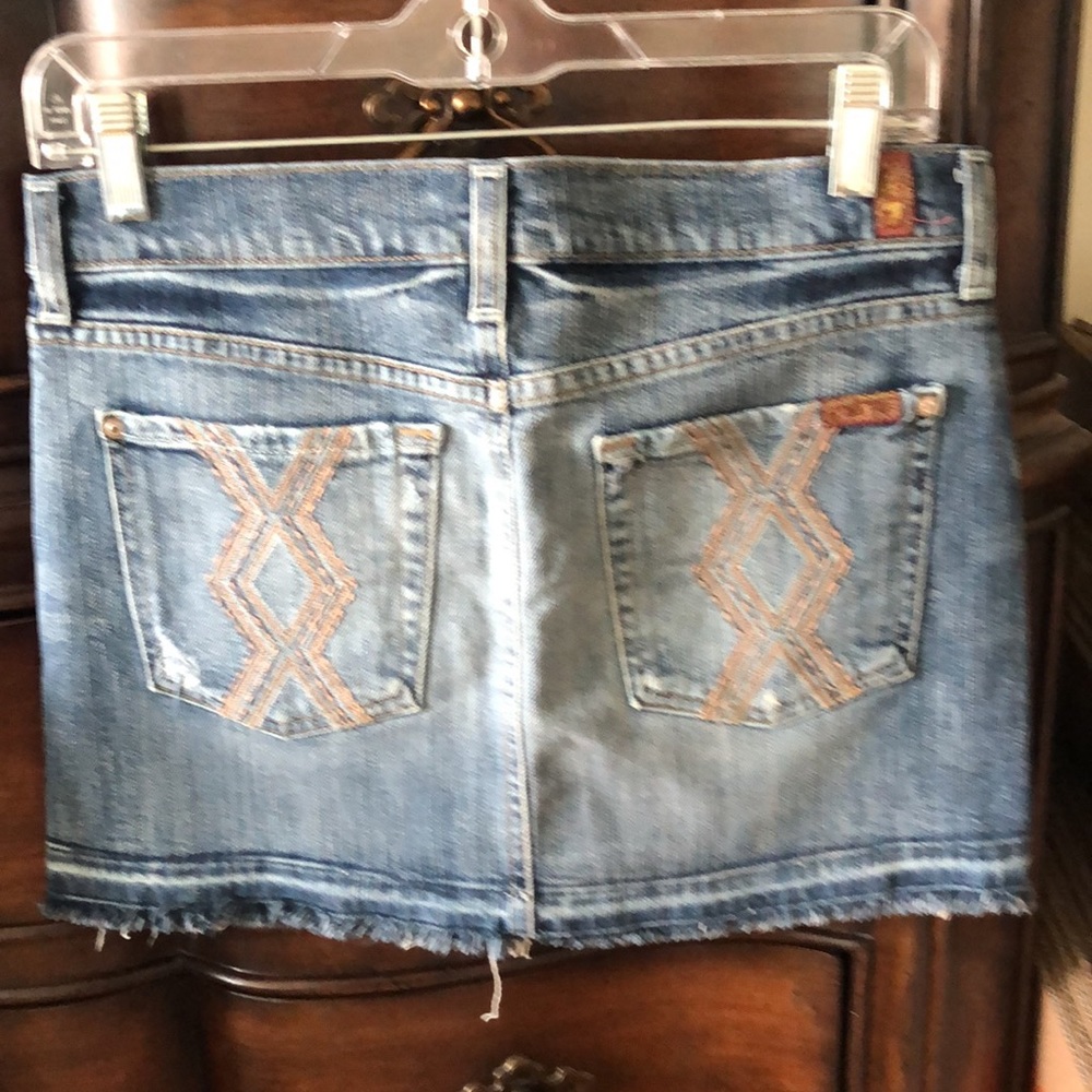 7 for all mankind jeans mini skirt, size 27. - Picture 8 of 13